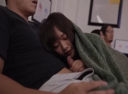 Chuyện với em họ khiến tôi không cưỡng lại được