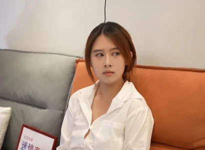Trưởng phòng chuốc thuốc kích dục rồi cưỡng hiếp cô gái làm việc cùng